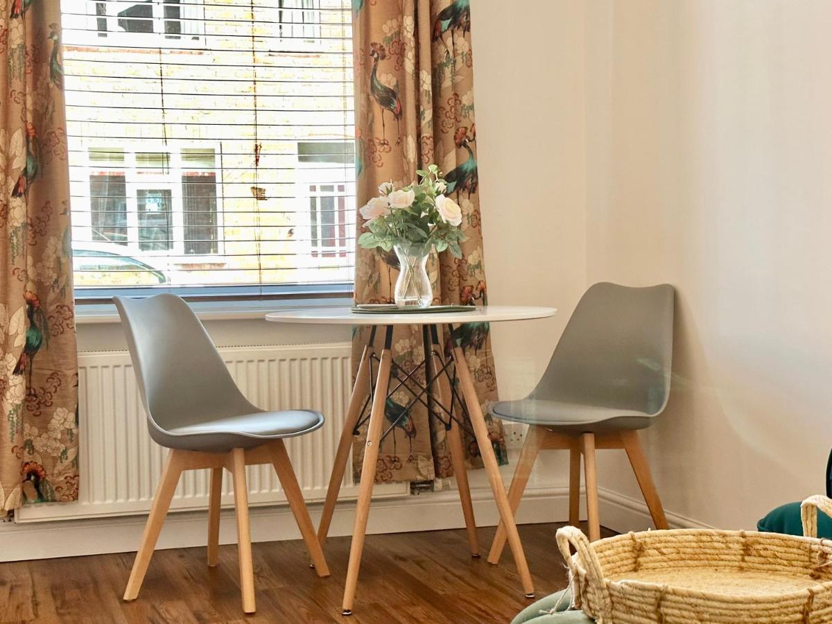 Apartamento De Burgh Ground Floor With Free Parking *